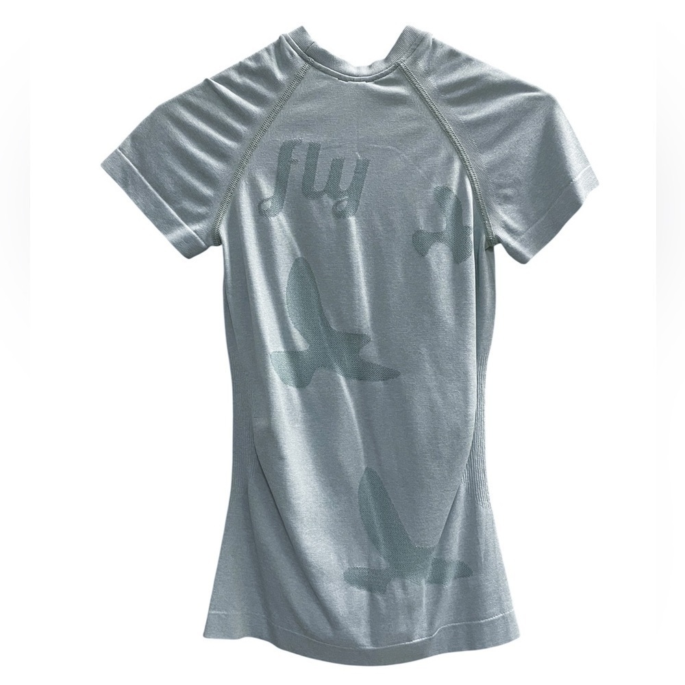 NWOT OISELLE FLYTE SHORT SLEEVE SIZE XS